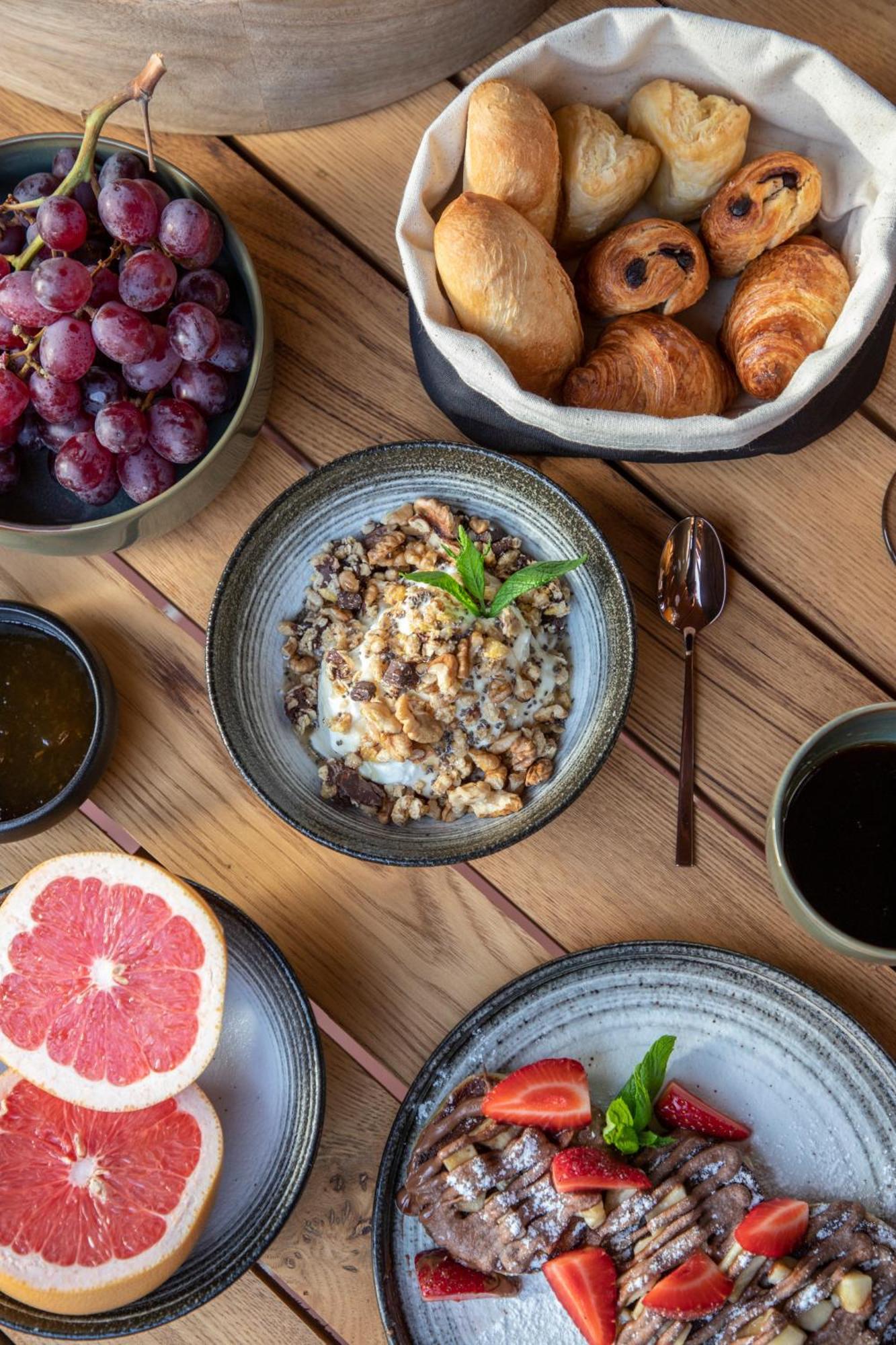Serra Exclusive Suites Akrotiri  Ngoại thất bức ảnh